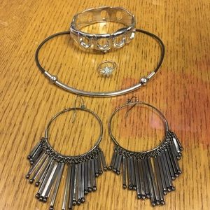 Black and Silver Jewelry Set (4 piece)